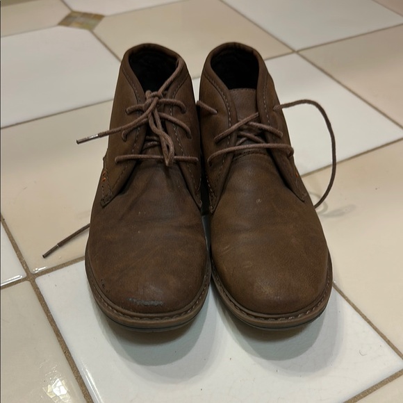 Boy’s Brown Leather Shoes - Picture 2 of 7